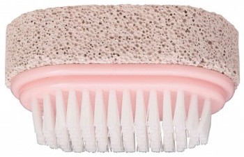nagelborsteltje met puimsteentje nagelborsteltje met puimsteentje