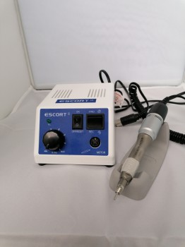 droogfrees escort met voetpedaal 35000 t/min droogfrees escort met voetpedaal 35000 t/min